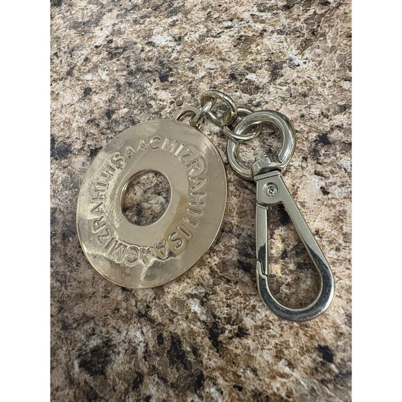 Gold Tone Isaac Mizrahi Keychain-Heavy Round Circle-Designer Keychain or Bag FOB - Picture 2 of 6